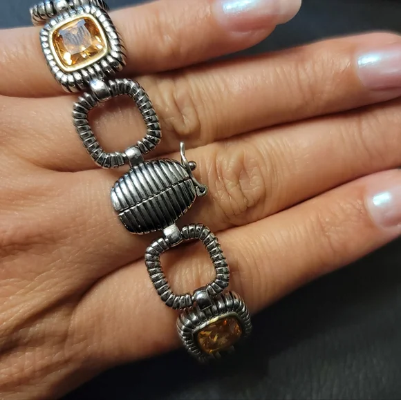 Simulated Yellow Topaz, Square Stations Bracelet - Vintage, Estate. - Picture 3 of 6